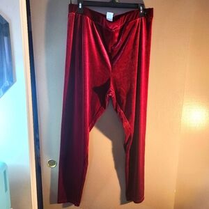 Ladies velvet leggings 2x wine color